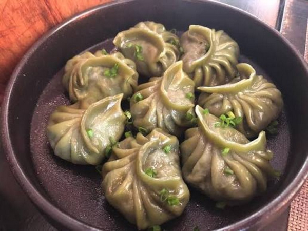 Bánh momo Tây Tạng khác gì sủi cảo, há cảo? Nhân bánh và quán nên thử