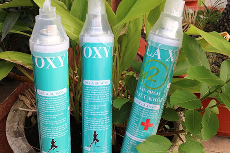 Bình oxy mini, máy đo nồng độ oxy cầm tay và bình nước giữ nhiệt