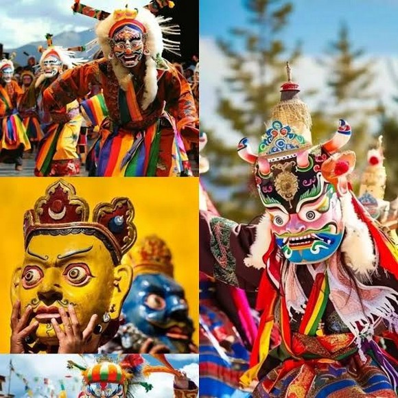Nghệ sĩ Tạng kịch Ache Lhamo biểu diễn ở công viên Norbulingka