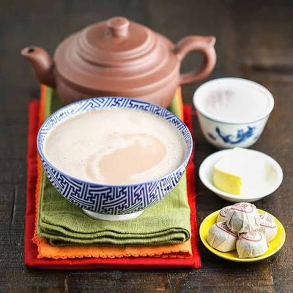 Trà bơ và tsampa, bữa ăn truyền thống của người Tạng