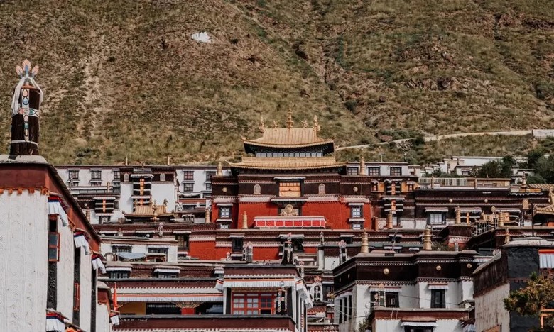 Tu viện Tashilhunpo ở Shigatse, trụ sở các đời Ban Thiền Lạt Ma